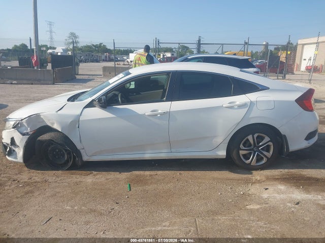 Продаж на аукціоні авто 2018 Honda Civic Lx, vin: 2HGFC2F51JH548880, номер лоту: 45761881