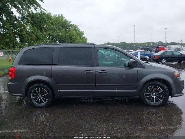 45761883 :رقم المزاد ، 2C4RDGEG9HR596687 vin ، 2017 Dodge Grand Caravan Gt مزاد بيع