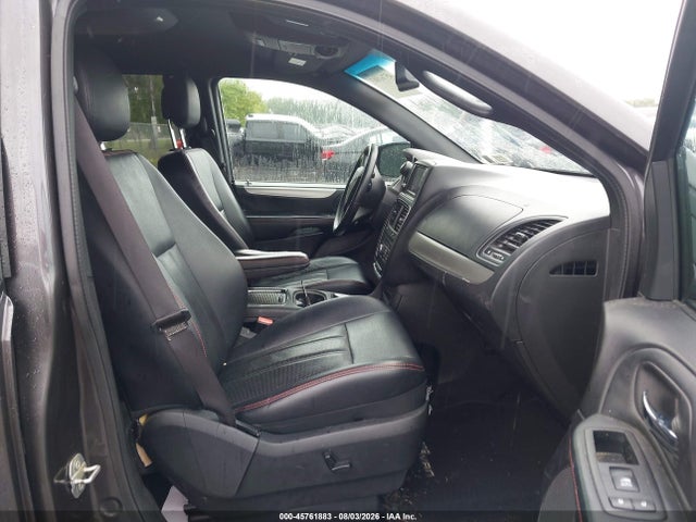 45761883 :رقم المزاد ، 2C4RDGEG9HR596687 vin ، 2017 Dodge Grand Caravan Gt مزاد بيع