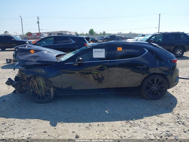 45761912 :رقم المزاد ، JM1BPBJY2M1339945 vin ، 2021 Mazda Mazda3 2.5 Turbo مزاد بيع