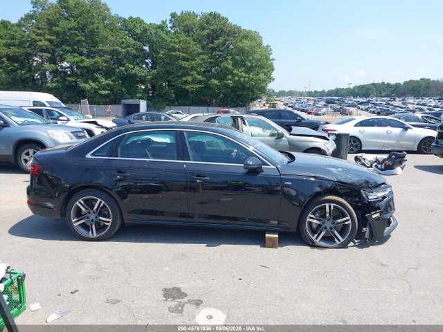 45761936 :رقم المزاد ، WAUENAF40JA125953 vin ، 2018 Audi A4 2.0t Premium/2.0t Tech Premium مزاد بيع