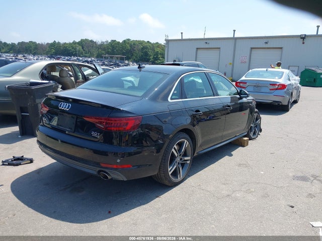45761936 :رقم المزاد ، WAUENAF40JA125953 vin ، 2018 Audi A4 2.0t Premium/2.0t Tech Premium مزاد بيع