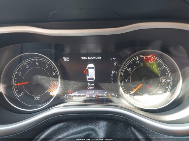 2015 Jeep Cherokee Trailhawk მანქანა იყიდება აუქციონზე, vin: 1C4PJMBS3FW786254, აუქციონის ნომერი: 45761945