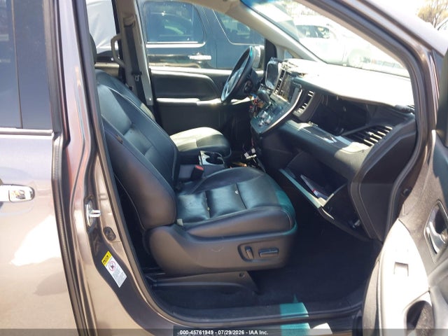 Toyota Sienna Se 8 Passenger 2015 5TDXK3DC5FS644498 Image 5
