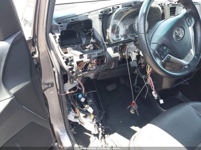 Toyota Sienna Se 8 Passenger 2015 5TDXK3DC5FS644498 Image 6