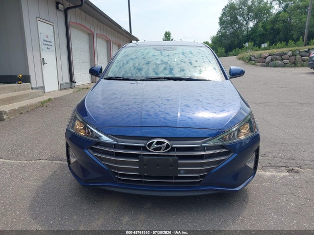 2019 Hyundai Elantra Se მანქანა იყიდება აუქციონზე, vin: 5NPD74LF1KH488904, აუქციონის ნომერი: 45761992