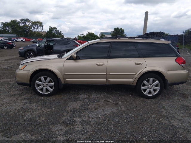 45762062 :رقم المزاد ، 4S4BP62C287362490 vin ، 2008 Subaru Outback (natl) Ltd/ltd Ll Bean W/nav/ltd Ll Bean W/nav/vdc/ltd W/vdc مزاد بيع