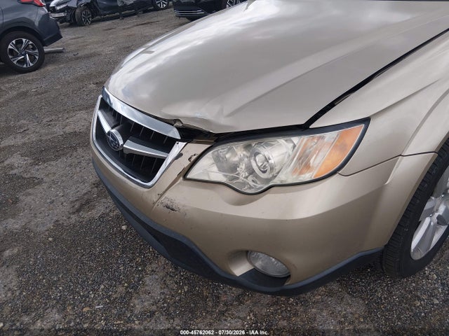 45762062 :رقم المزاد ، 4S4BP62C287362490 vin ، 2008 Subaru Outback (natl) Ltd/ltd Ll Bean W/nav/ltd Ll Bean W/nav/vdc/ltd W/vdc مزاد بيع