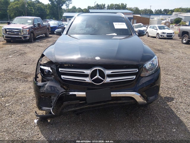 45762064 :رقم المزاد ، WDC0G4JBXHF240548 vin ، 2017 Mercedes-benz Glc 300 مزاد بيع