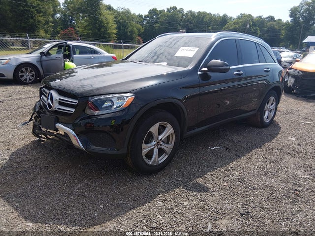 45762064 :رقم المزاد ، WDC0G4JBXHF240548 vin ، 2017 Mercedes-benz Glc 300 مزاد بيع