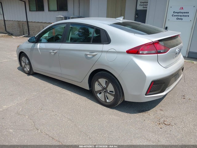 2018 Hyundai Ioniq Hybrid Blue მანქანა იყიდება აუქციონზე, vin: KMHC65LC1JU075911, აუქციონის ნომერი: 45762073