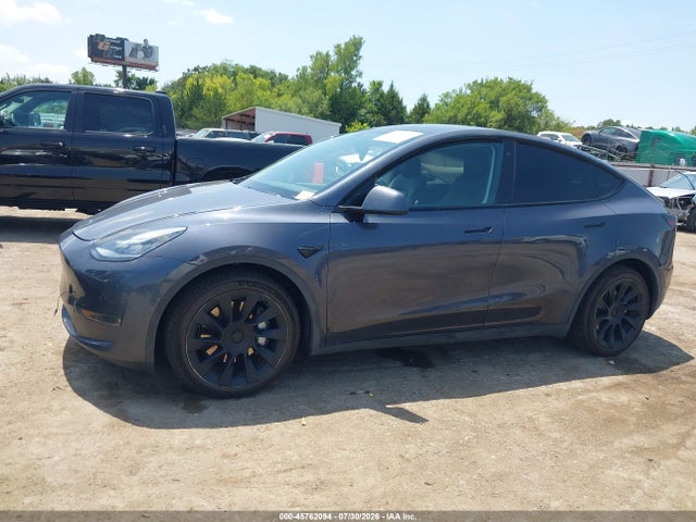 Продаж на аукціоні авто 2020 Tesla Model Y Long Range Dual Motor All-wheel Drive, vin: 5YJYGDEE4LF048651, номер лоту: 45762094