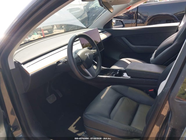 Продаж на аукціоні авто 2020 Tesla Model Y Long Range Dual Motor All-wheel Drive, vin: 5YJYGDEE4LF048651, номер лоту: 45762094