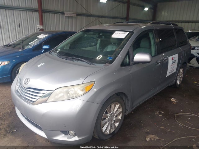 Продаж на аукціоні авто 2011 Toyota Sienna Limited V6, vin: 5TDYK3DC6BS065759, номер лоту: 45762096
