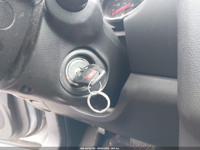 45762104 :رقم المزاد ، JN8AS5MT8DW023517 vin ، 2013 Nissan Rogue S مزاد بيع