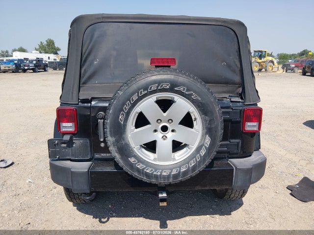 Продажа на аукционе авто 2016 Jeep Wrangler Sahara, vin: 1C4AJWBG2GL205911, номер лота: 45762180