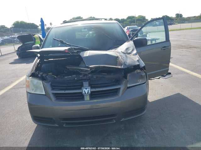 2010 Dodge Grand Caravan Hero მანქანა იყიდება აუქციონზე, vin: 2D4RN3D1XAR389530, აუქციონის ნომერი: 45762182