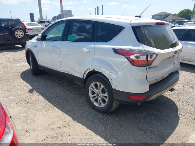 2017 Ford Escape Se მანქანა იყიდება აუქციონზე, vin: 1FMCU0GD3HUB23947, აუქციონის ნომერი: 45762186