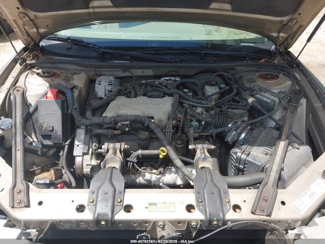 45762187 :رقم المزاد ، 2G4WS52J811197184 vin ، 2001 Buick Century Custom مزاد بيع