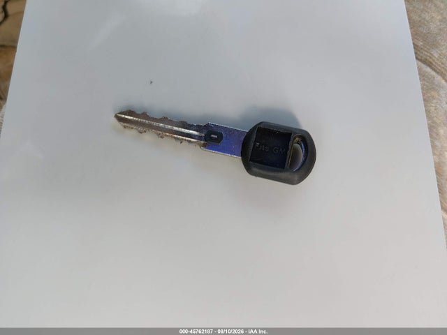 45762187 :رقم المزاد ، 2G4WS52J811197184 vin ، 2001 Buick Century Custom مزاد بيع