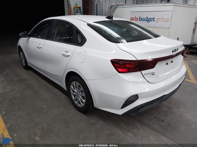 KIA FORTE LX 2024 3KPF24ADXRE699106 Image 3