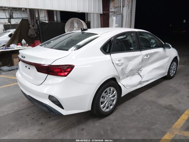 KIA FORTE LX 2024 3KPF24ADXRE699106 Image 4