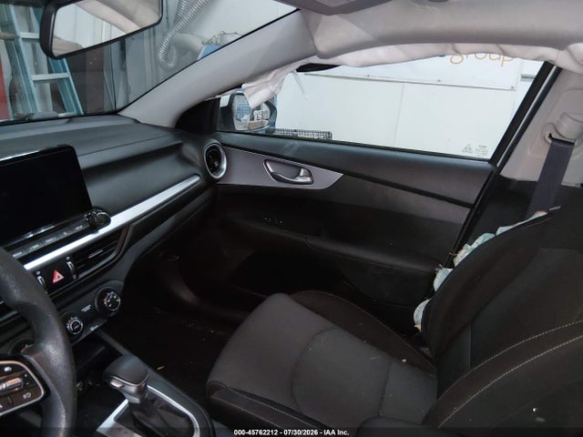 KIA FORTE LX 2024 3KPF24ADXRE699106 Image 5