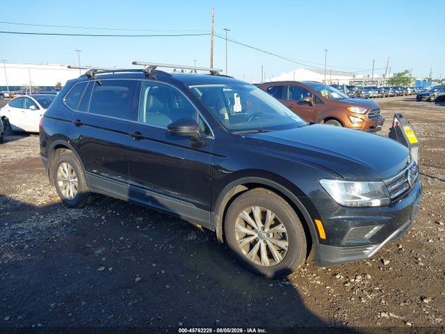 2018 Volkswagen Tiguan 2.0t Se/2.0t Sel მანქანა იყიდება აუქციონზე, vin: 3VV2B7AX1JM123278, აუქციონის ნომერი: 45762228