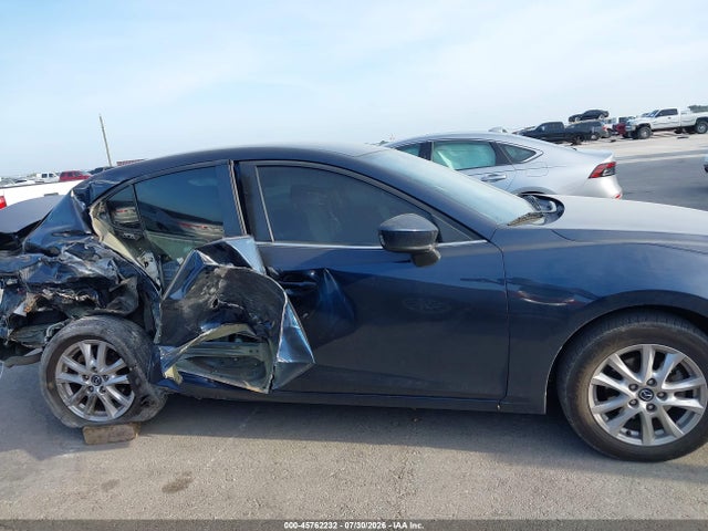 3MZBM1U79GM241599 Mazda Mazda3 I Sport