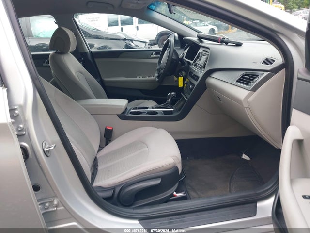 45762251 :رقم المزاد ، 5NPE24AF6HH573431 vin ، 2017 Hyundai Sonata مزاد بيع