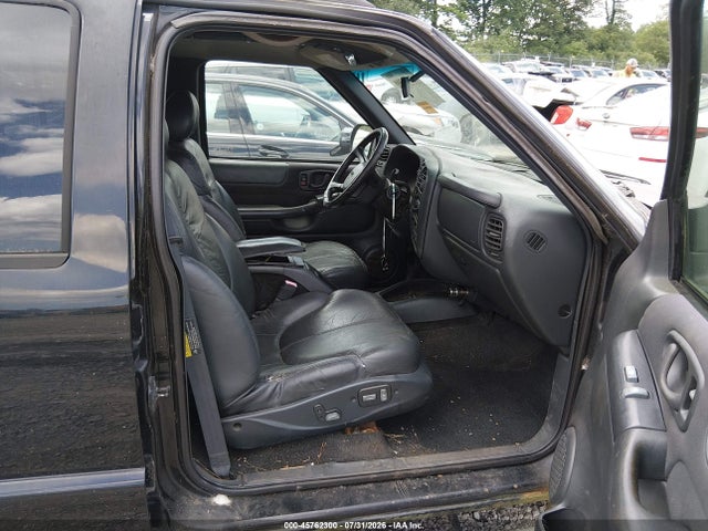 45762300 :رقم المزاد ، 1GTDT13X23K102660 vin ، 2003 Gmc Sonoma Sls مزاد بيع