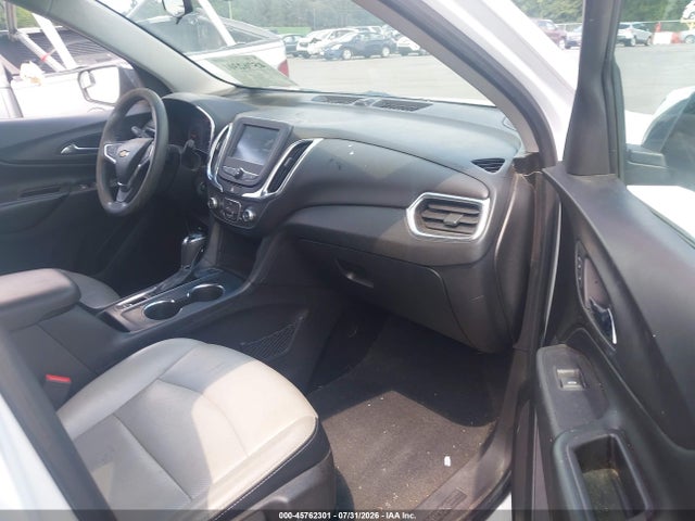 2018 Chevrolet Equinox Lt მანქანა იყიდება აუქციონზე, vin: 2GNAXSEVXJ6213246, აუქციონის ნომერი: 45762301