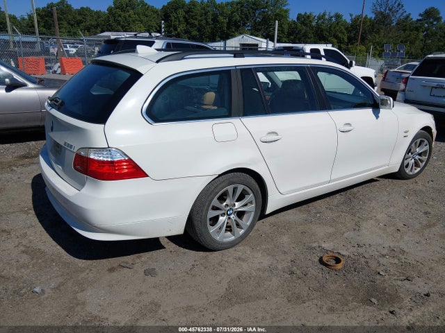 45762338 :رقم المزاد ، WBAPT7C53ACX02932 vin ، 2010 Bmw 535i Xdrive مزاد بيع