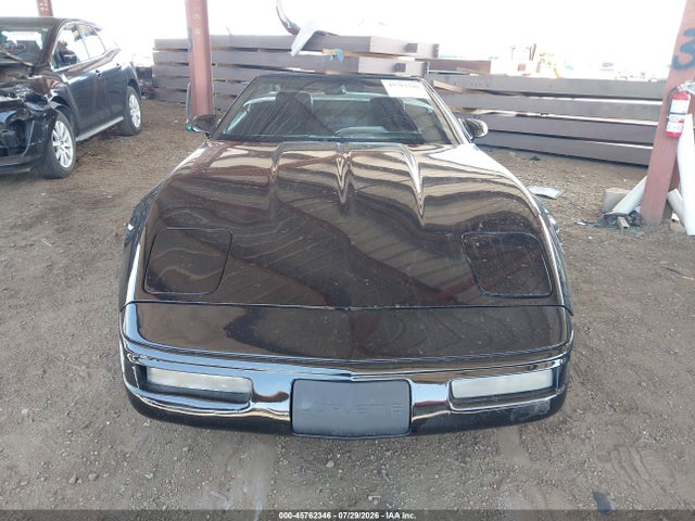 Продажа на аукционе авто 1991 Chevrolet Corvette, vin: 1G1YY3388M5116286, номер лота: 45762346