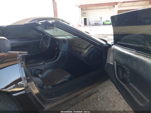 Продажа на аукционе авто 1991 Chevrolet Corvette, vin: 1G1YY3388M5116286, номер лота: 45762346