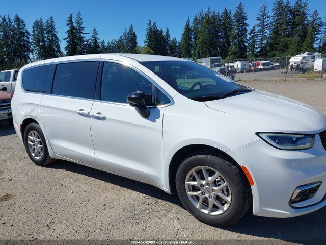 2C4RC1BG2SR569780 Chrysler Pacifica Select