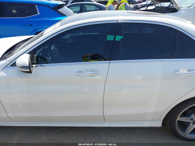 Aukcja sprzedaży 2018 Mercedes-benz C 300, vin: 55SWF4JB8JU246375, numer aukcji: 45762413