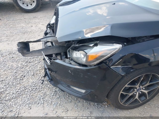 Ford FOCUS SE 2016 1FADP3F27GL236375 Image 6