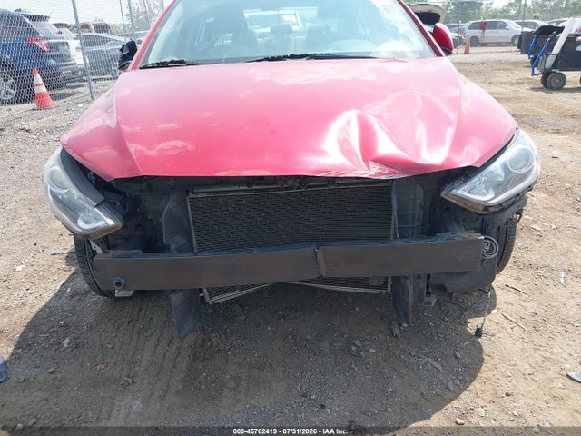 2017 Hyundai Elantra Se მანქანა იყიდება აუქციონზე, vin: KMHD84LF2HU144151, აუქციონის ნომერი: 45762419