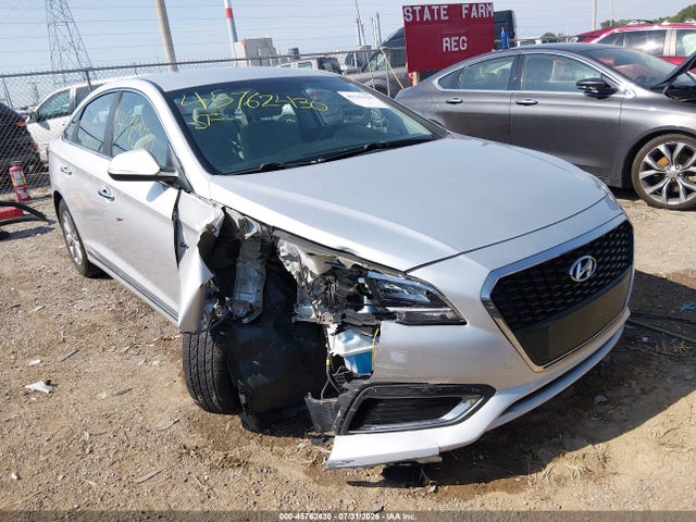 2016 Hyundai Sonata Hybrid Se მანქანა იყიდება აუქციონზე, vin: KMHE24L19GA015866, აუქციონის ნომერი: 45762430