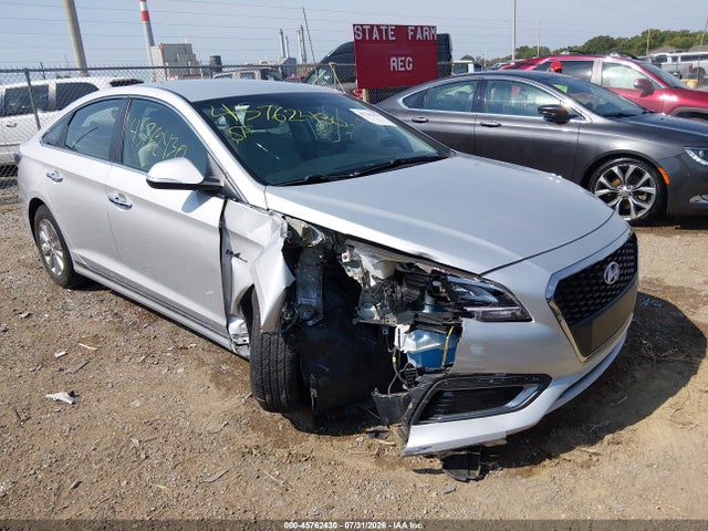 2016 Hyundai Sonata Hybrid Se მანქანა იყიდება აუქციონზე, vin: KMHE24L19GA015866, აუქციონის ნომერი: 45762430