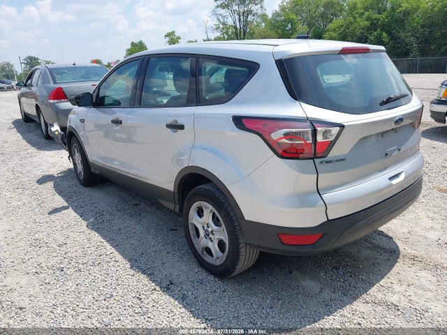 2018 Ford Escape S მანქანა იყიდება აუქციონზე, vin: 1FMCU0F78JUD17908, აუქციონის ნომერი: 45762434