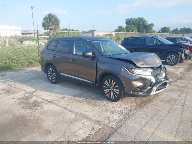 2020 Mitsubishi Outlander Es 2.4 მანქანა იყიდება აუქციონზე, vin: JA4AD2A32LZ015154, აუქციონის ნომერი: 45762455
