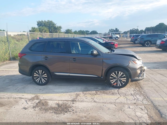 2020 Mitsubishi Outlander Es 2.4 მანქანა იყიდება აუქციონზე, vin: JA4AD2A32LZ015154, აუქციონის ნომერი: 45762455