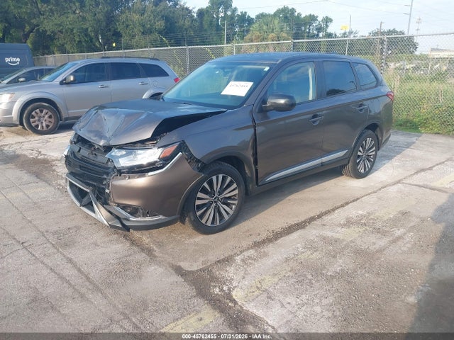 2020 Mitsubishi Outlander Es 2.4 მანქანა იყიდება აუქციონზე, vin: JA4AD2A32LZ015154, აუქციონის ნომერი: 45762455
