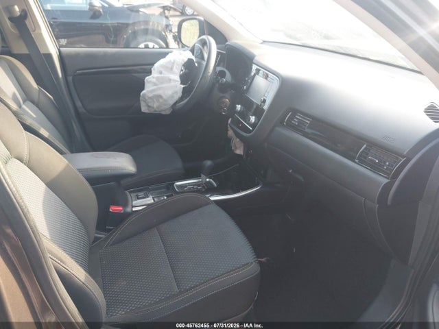 2020 Mitsubishi Outlander Es 2.4 მანქანა იყიდება აუქციონზე, vin: JA4AD2A32LZ015154, აუქციონის ნომერი: 45762455