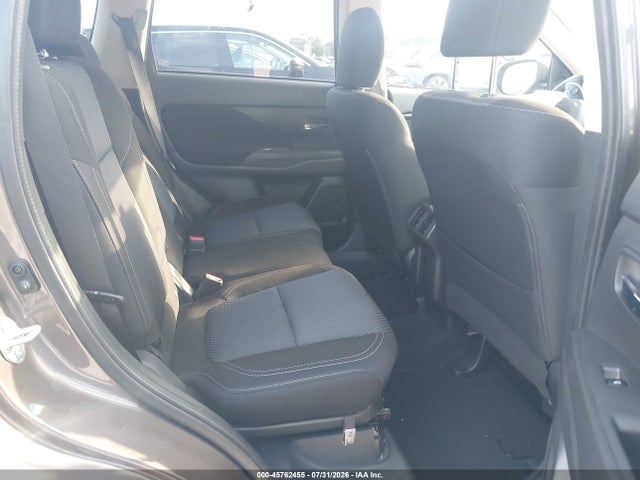 2020 Mitsubishi Outlander Es 2.4 მანქანა იყიდება აუქციონზე, vin: JA4AD2A32LZ015154, აუქციონის ნომერი: 45762455