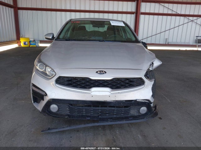 45762527 :رقم المزاد ، 3KPF24AD3ME316633 vin ، 2021 Kia Forte Lxs مزاد بيع