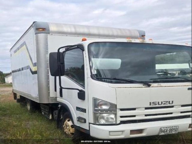 45762554 :رقم المزاد ، JALB4W174B7400146 vin ، 2011 Isuzu Npr Dsl Reg At Eco-max مزاد بيع