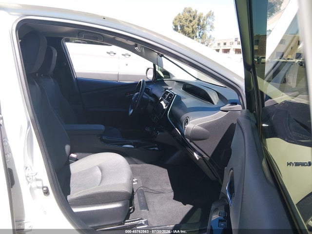 Toyota Prius Three 2016 JTDKARFUXG3520381 Image 5